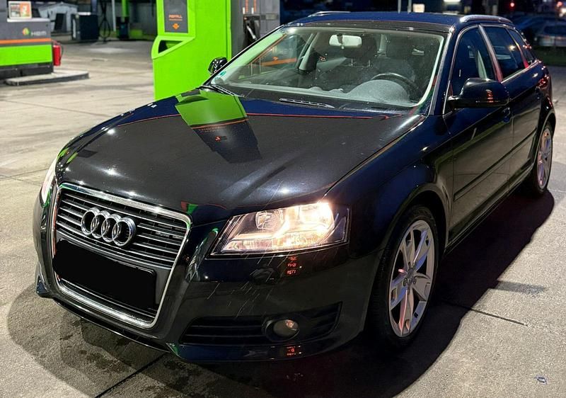 Schwarz Gebraucht 2009 Audi A3 Limousine | 2.600 € (Superpreis) - Bild 1/4