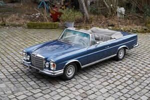 Blau Gebraucht 1970 Mercedes 280 SE Cabrio | 298.500 € - Bild 1/4