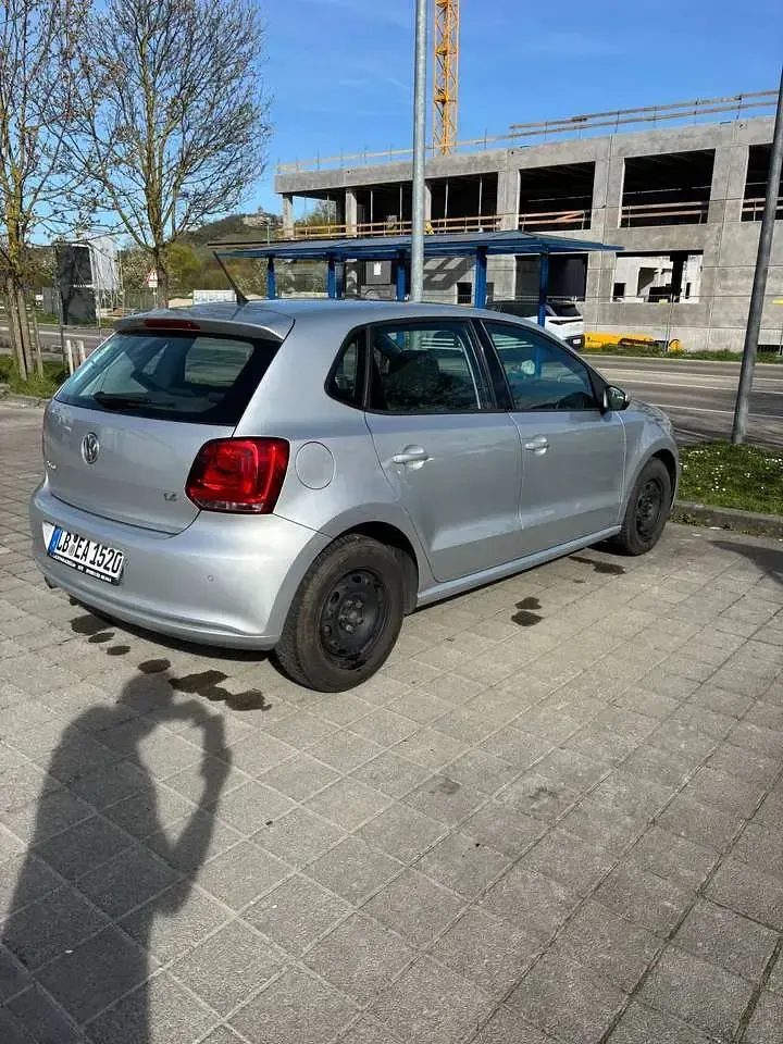 Gebraucht VW Polo Comfortline 86 PS (63 kW) 2009 Grau Kleinwagen
