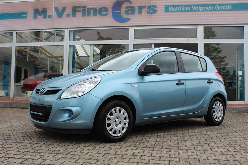 Blau Gebraucht 2009 Hyundai i20 Classic Kleinwagen | 4.700 € (Fairer Preis) - Bild 1/4