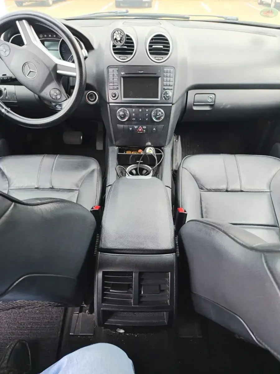 Gebraucht Mercedes ML320 224 PS (164 kW) 2009 Silber SUV