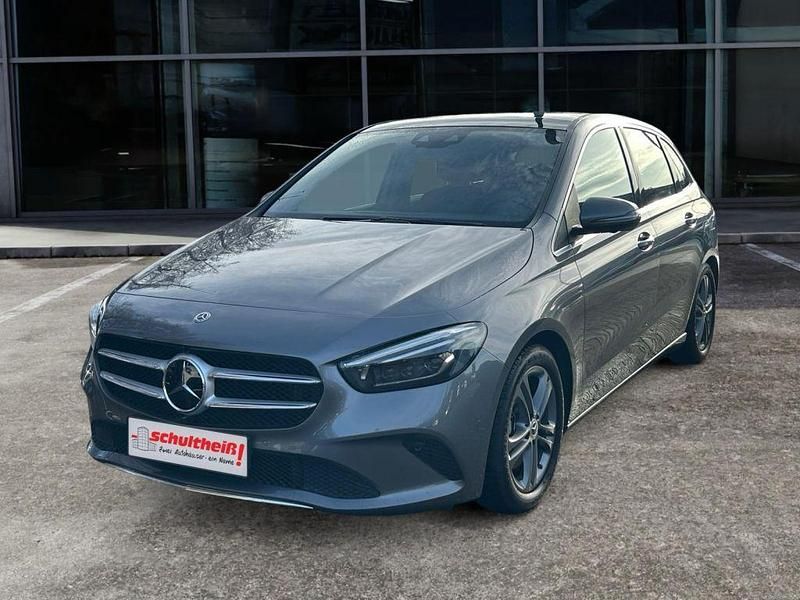 Gebraucht Mercedes B220 Progressive 190 PS (139 kW) 2019 Grau Van / Kleinbus