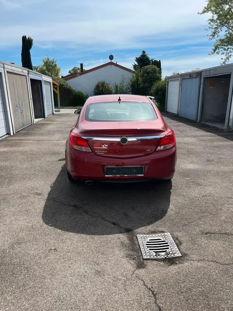 Gebraucht Opel Insignia 160 PS (117 kW) 2009 Rot Limousine