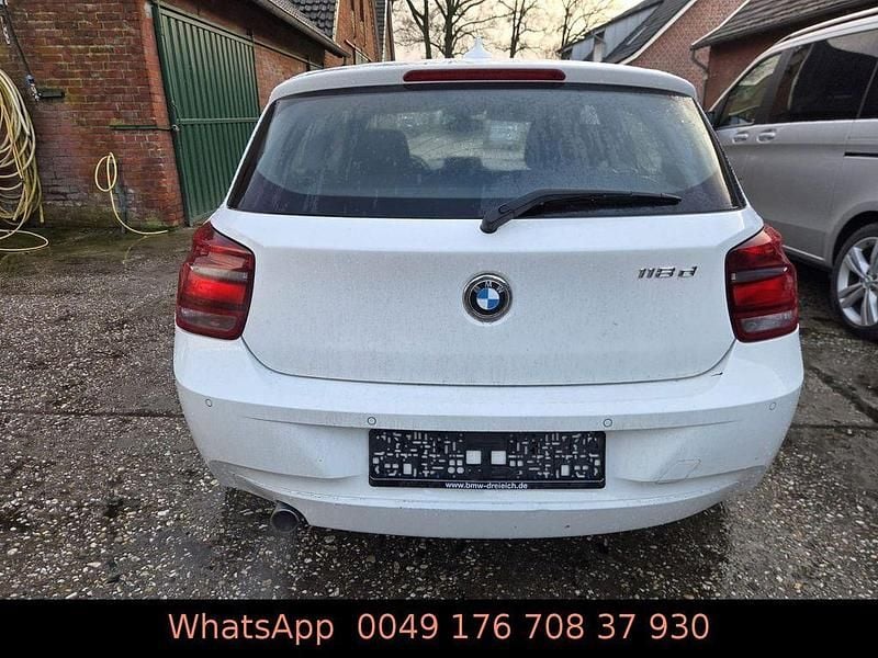 Gebraucht BMW 118 Advantage 143 PS (105 kW) 2013 Weiß Kleinwagen