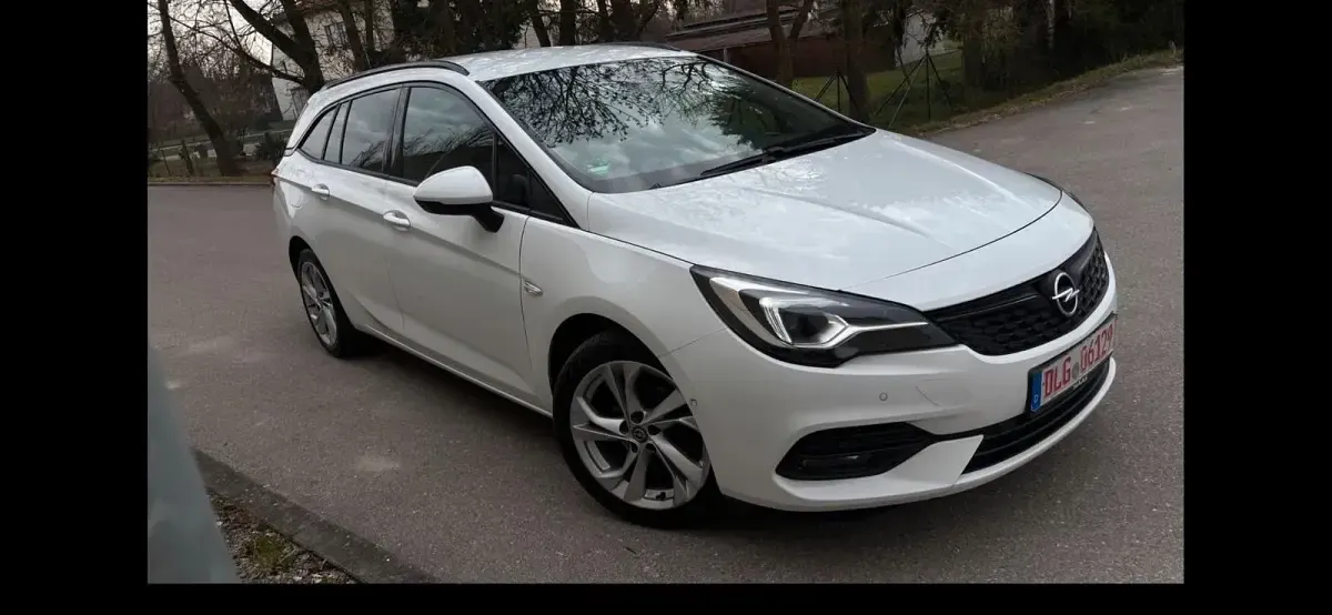 Gebraucht Opel Astra 122 PS (89 kW) 2020 Weiß Kombi