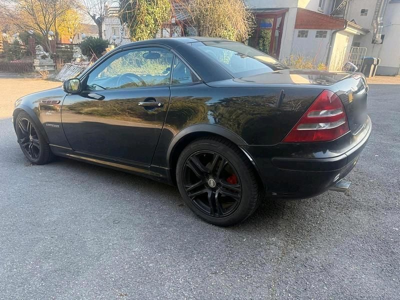 Gebraucht Mercedes SLK230 190 PS (139 kW) 2002 Schwarz Cabrio