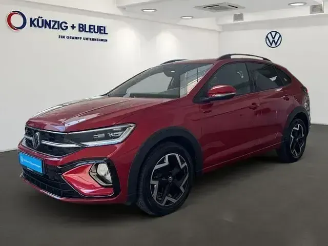 Gebraucht VW Taigo R-line 150 PS (110 kW) 2025 Kings red metallic SUV