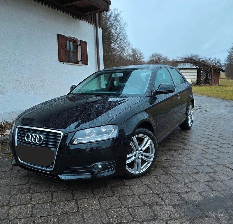 Gebraucht Audi A3 102 PS (75 kW) 2009 Schwarz Kleinwagen