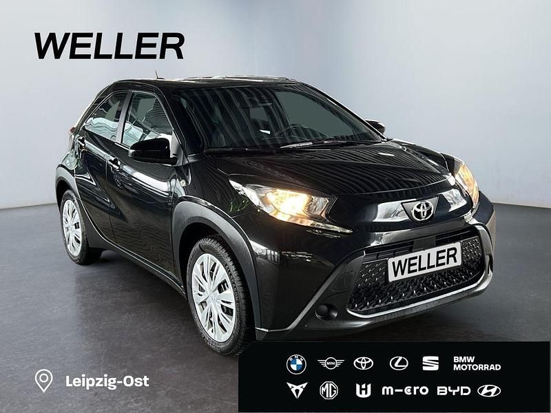 Gebraucht Toyota Aygo X Business Edition 72 PS (52 kW) 2024 Schwarz SUV