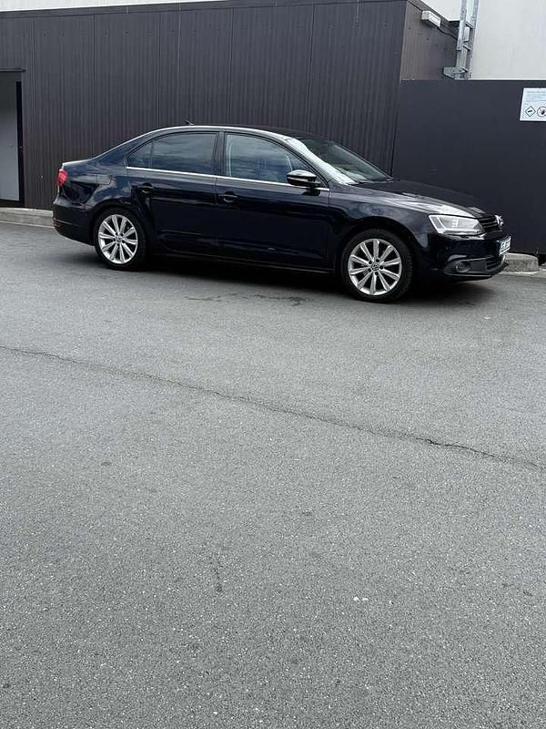 Gebraucht VW Jetta Highline 122 PS (89 kW) 2011 Limousine