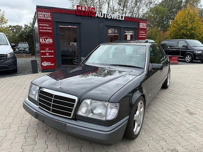 Gebraucht Mercedes 280 193 PS (141 kW) 1995 Schwarz Limousine