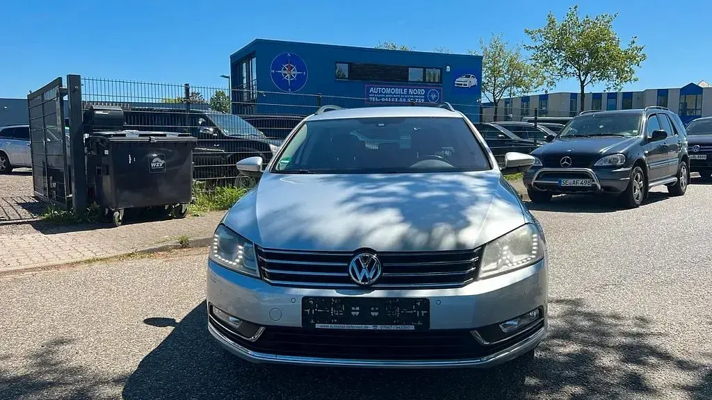 Second-hand VW Passat Comfortline 140 CP (102 kW) 2013 Argintiu Break