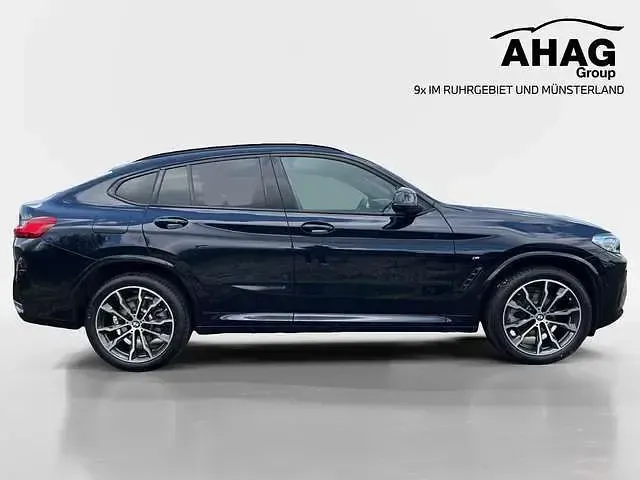 Gebraucht BMW X4 Performance 184 PS (135 kW) 2025 Carbonschwarz SUV