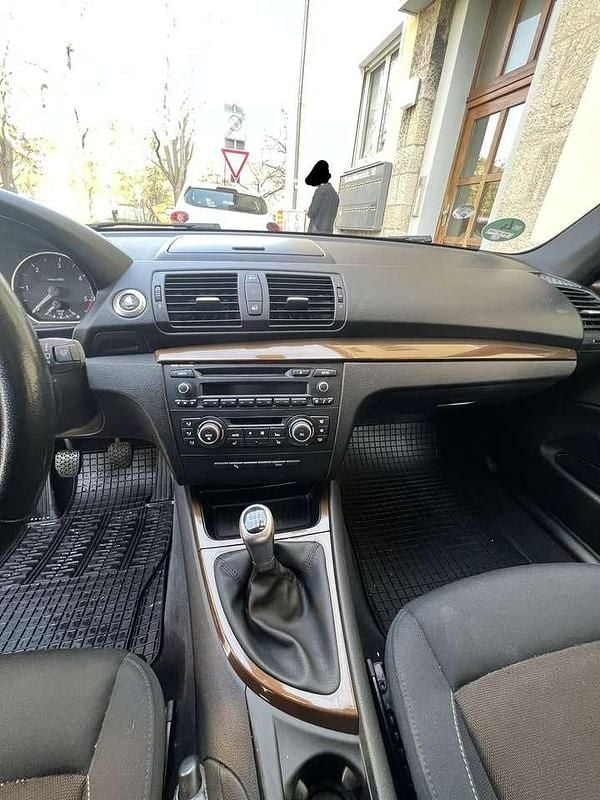 Gebraucht 2011 BMW 116 Lifestyle Kleinwagen | 4.600 € (Superpreis) - Bild 1/4