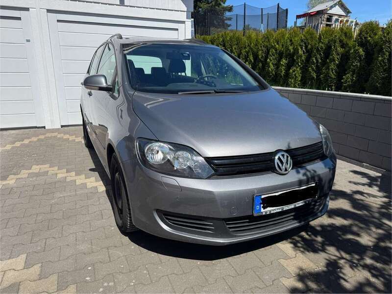 Grau Gebraucht 2011 VW Golf Plus Cross Trendline Van / Kleinbus | 5.000 € (Guter Preis) - Bild 1/4