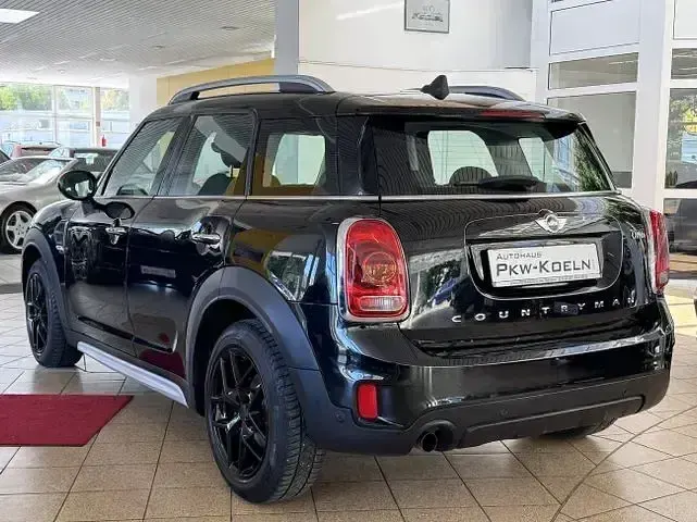 Gebraucht Mini One Countryman 102 PS (75 kW) 2018 Schwarz SUV