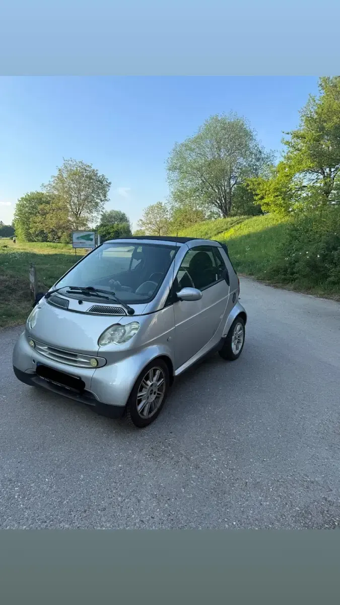 Gebraucht Smart ForTwo Cabrio 61 PS (44 kW) 2002 Silber Cabrio