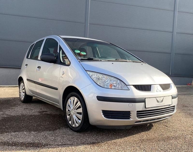 Silber Gebraucht 2005 Mitsubishi Colt Kleinwagen | 2.480 € (Guter Preis) - Bild 1/4