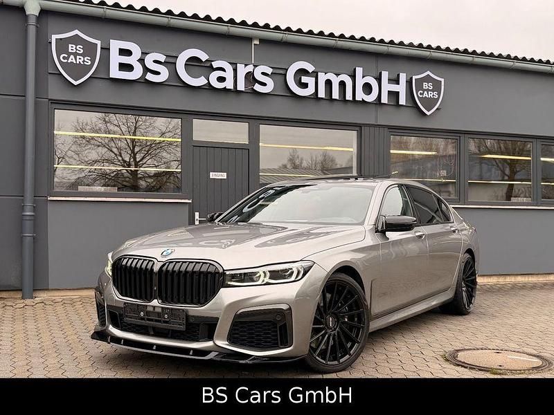 Silber Gebraucht 2022 BMW 750L M Sport Limousine | 46.900 € (Guter Preis) - Bild 1/4