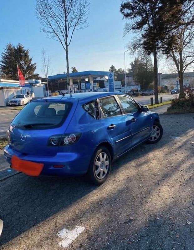 Usata Mazda 3 Comfort 84 CV (61 kW) 2005 Berlina