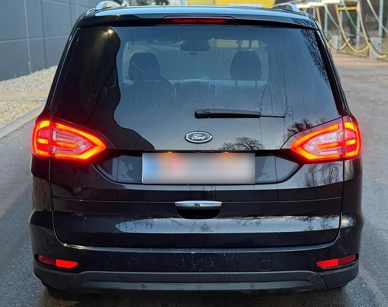 Gebraucht Ford Galaxy Titanium 150 PS (110 kW) 2016 Schwarz Van / Kleinbus