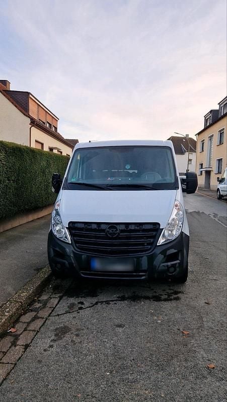 Gebraucht Opel Movano 110 PS (80 kW) 2019 Weiß Van / Kleinbus