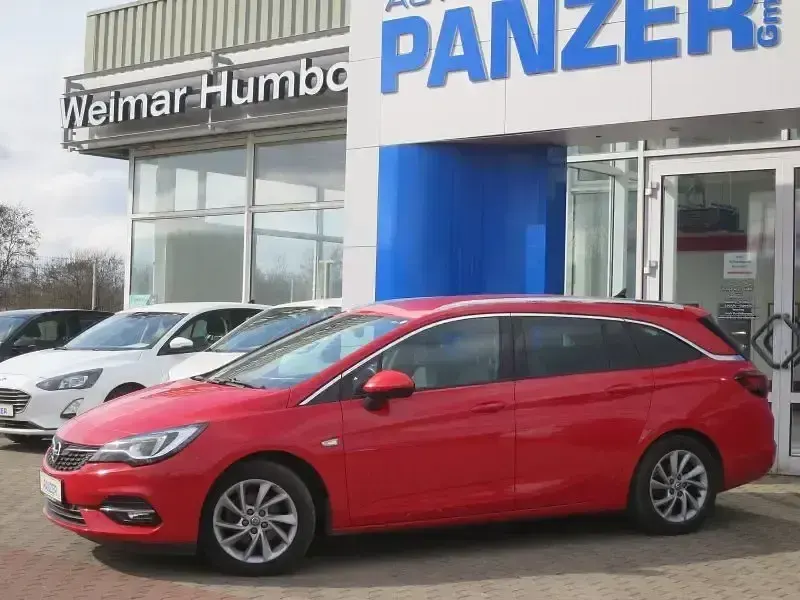 Second-hand Opel Astra 156 CP (114 kW) 2020 Roșu Break