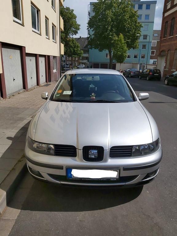 Gebraucht Seat Leon 125 PS (91 kW) 2000 Silber Kleinwagen