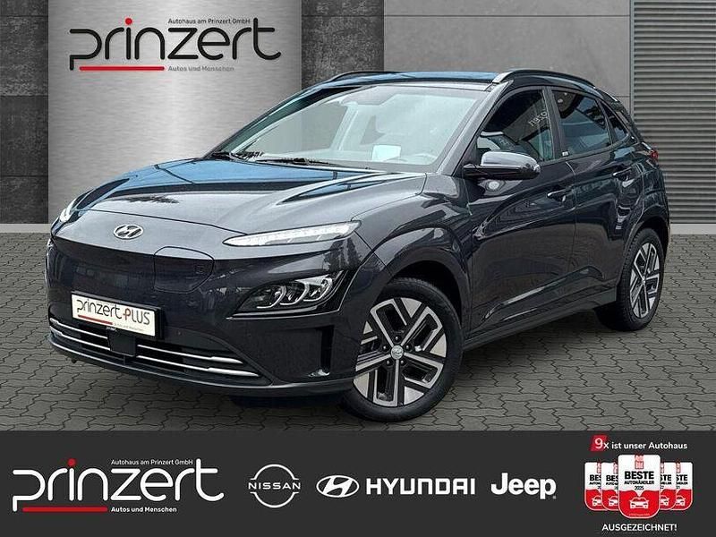 Dark knight / mic Gebraucht 2021 Hyundai Kona Prime SUV | 22.470 € (Fairer Preis) - Bild 1/4