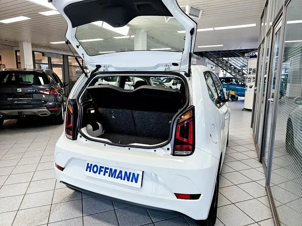 Gebraucht VW up! move up! 65 PS (47 kW) 2021 Purewhite Kleinwagen