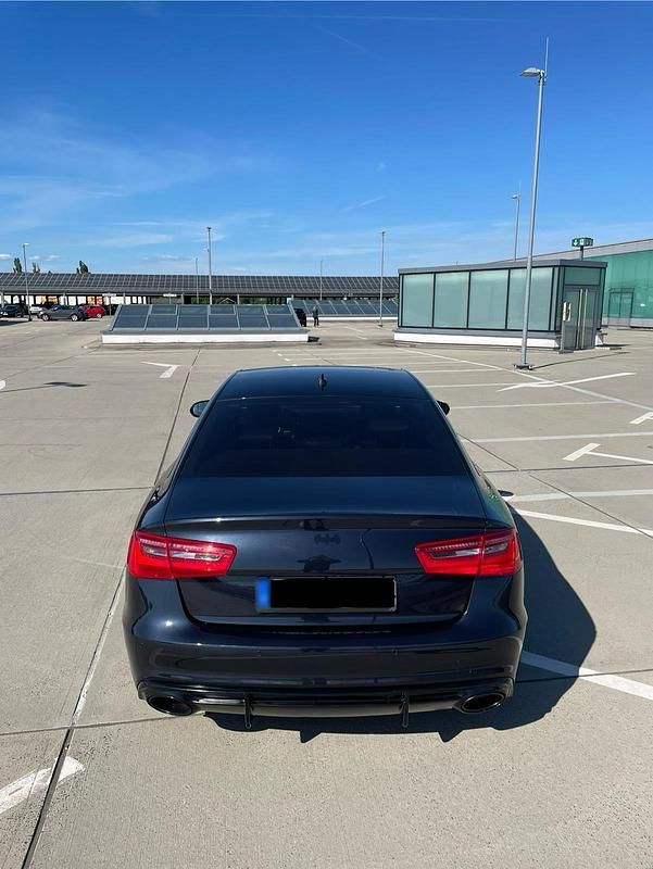 Gebraucht Audi A6 204 PS (150 kW) 2012 Blau Limousine
