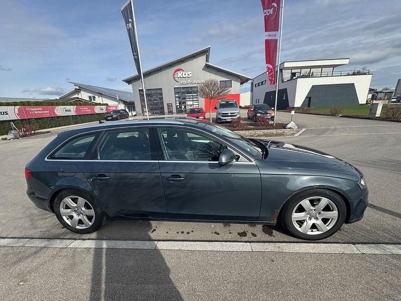 Gebraucht Audi A4 Ambition 143 PS (105 kW) 2008 Grau Kombi