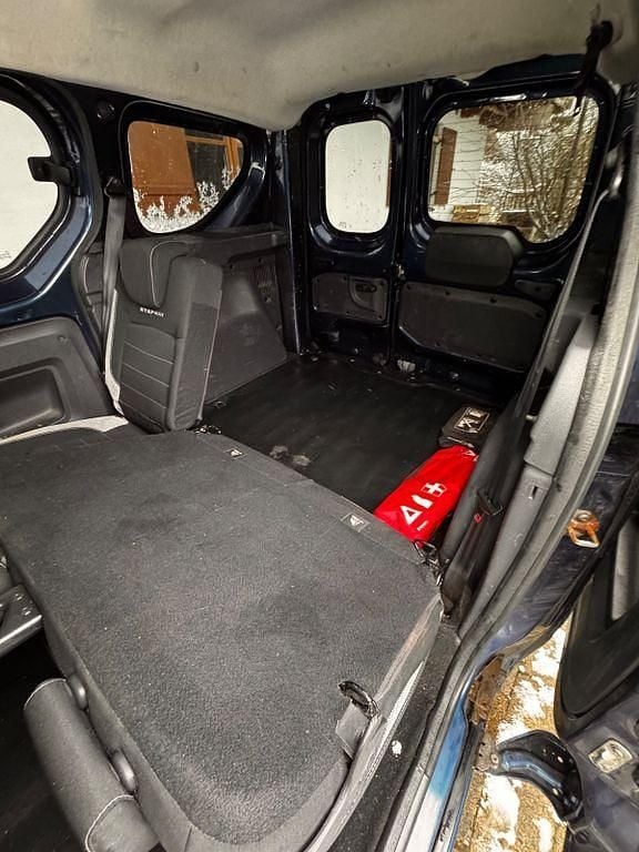 Gebraucht Dacia Dokker Stepway 107 PS (78 kW) 2019 Blau Van / Kleinbus