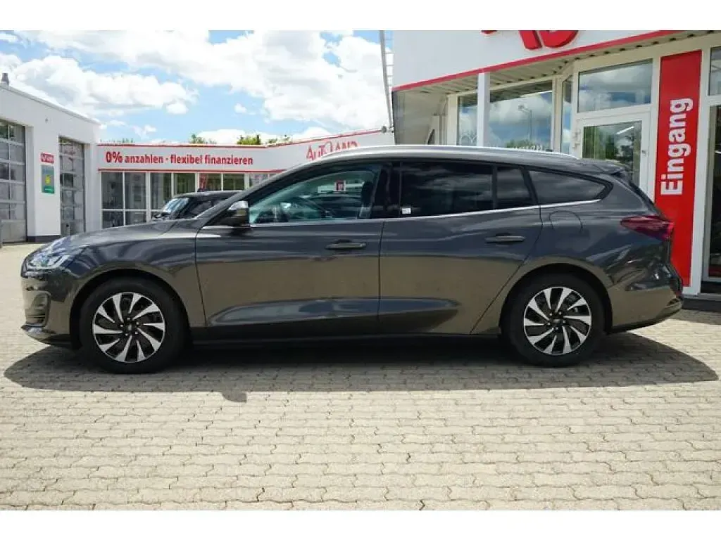 Gebraucht Ford Focus Titanium X 125 PS (91 kW) 2025 Magneticgraumet. (metallic) Kombi