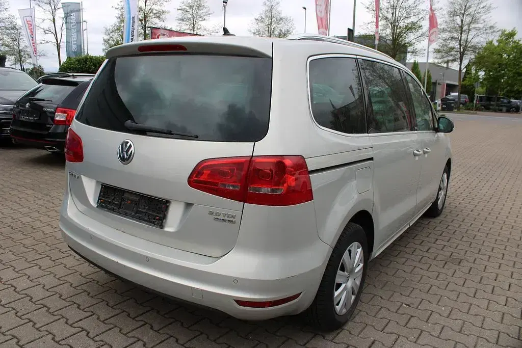 Gebraucht VW Sharan Style 140 PS (102 kW) 2012 Silber Van / Kleinbus