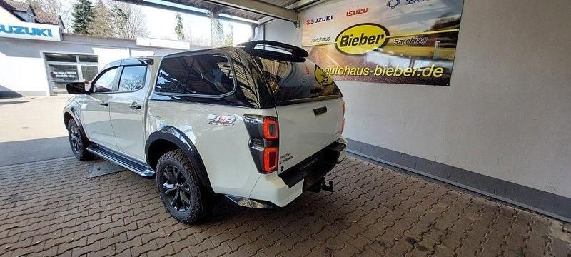 Gebraucht Isuzu D-Max 163 PS (119 kW) 2025 Weiß Pickup