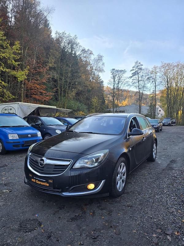Grau Gebraucht 2017 Opel Insignia Business Innovation Kombi | 5.990 € (Superpreis) - Bild 1/4