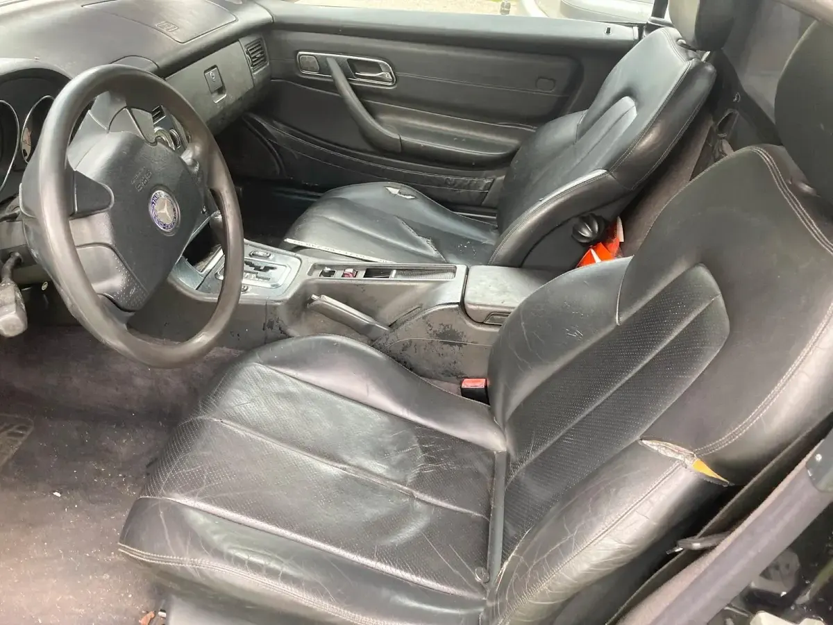 Second-hand Mercedes SLK200 135 CP (99 kW) 1998 Albastru Cabrio