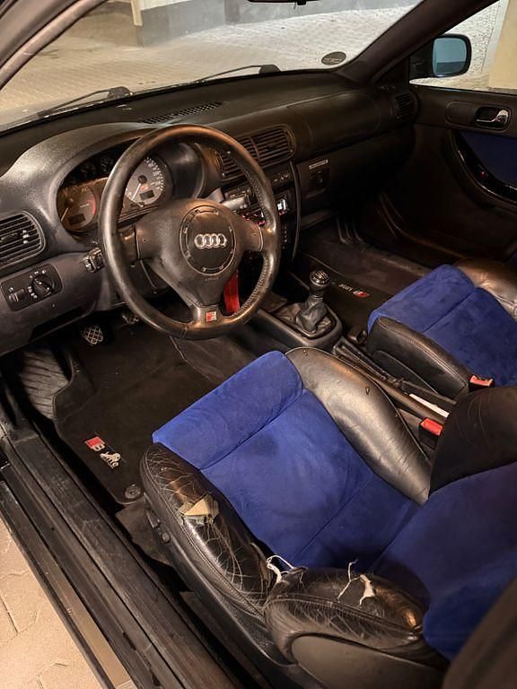 Gebraucht Audi S3 Sport 209 PS (153 kW) 2000 Schwarz Kleinwagen