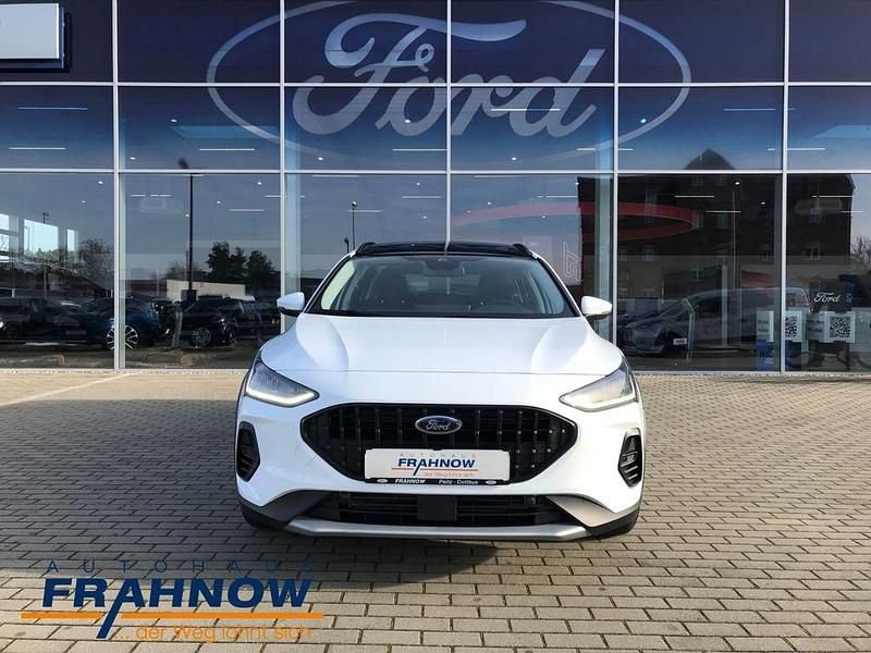 Neu Ford Focus Active X 155 PS (114 kW) 2025 Weiß Kombi