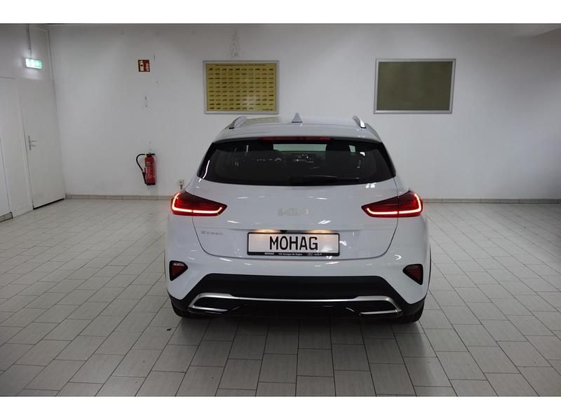 Gebraucht Kia XCeed Vision 101 PS (74 kW) 2024 Weiss SUV