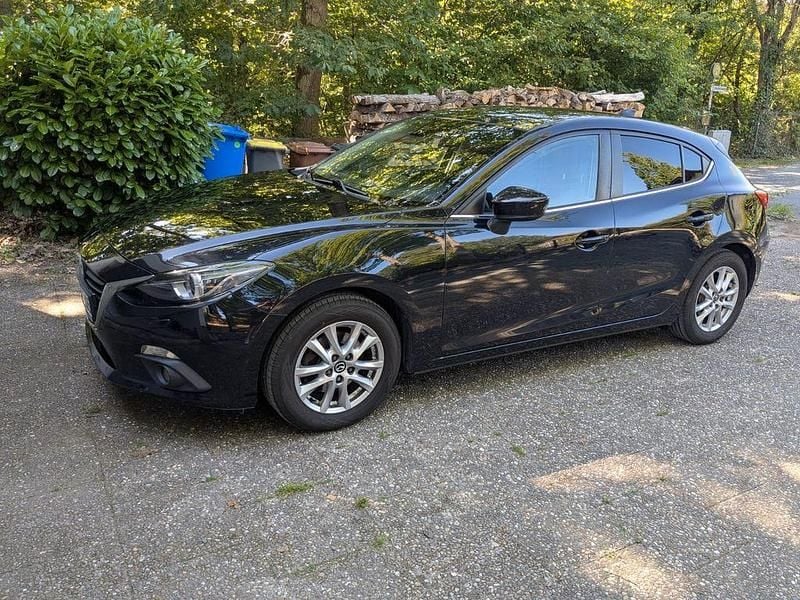 Schwarz Gebraucht 2014 Mazda 3 Center-Line Limousine | 8.900 € (Guter Preis) - Bild 1/4