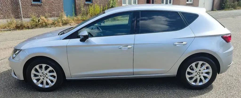 Gebraucht Seat Leon Reference 86 PS (63 kW) 2018 Silber Limousine