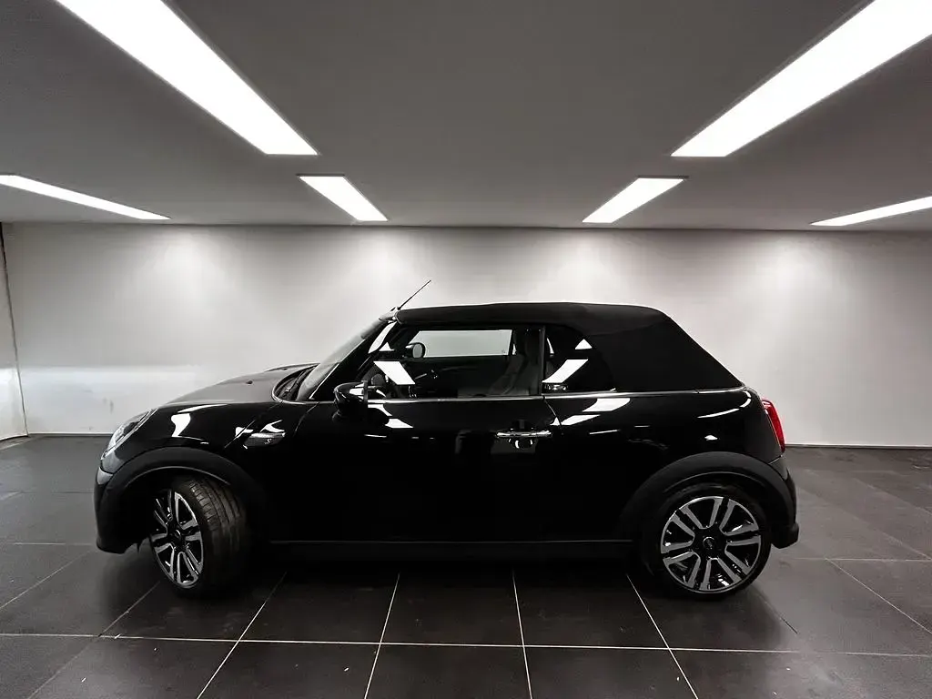 Gebraucht Mini Cooper S Cabriolet Classic 178 PS (130 kW) 2022 Midnight black Cabrio