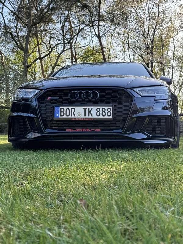 Second-hand Audi RS3 400 CP (294 kW) 2020 Negru Berlinǎ