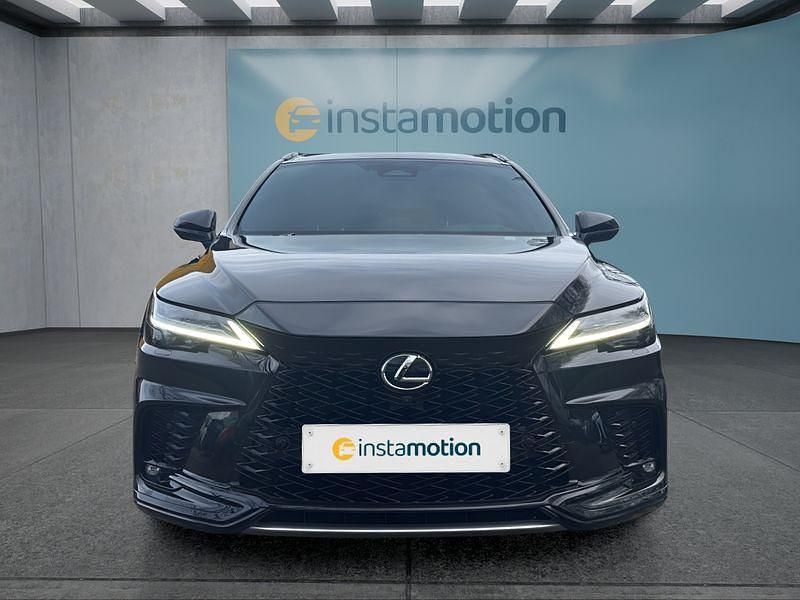 Gebraucht Lexus RX500h 371 PS (272 kW) 2023 Schwarz SUV