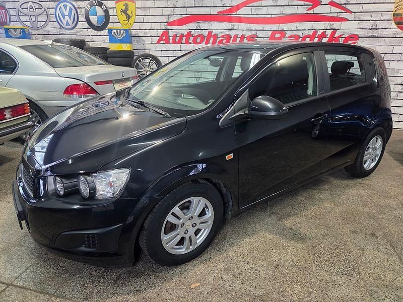 Gebraucht Chevrolet Aveo LT 101 PS (74 kW) 2012 Schwarz Limousine