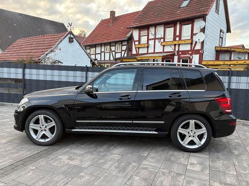 Gebraucht Mercedes GLK250 AMG 204 PS (150 kW) 2014 Schwarz SUV