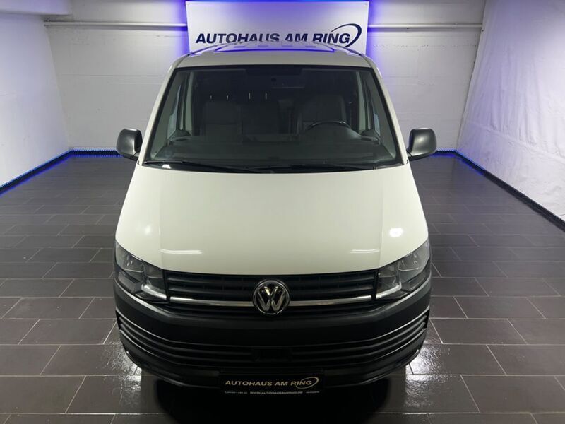 Weiss Gebraucht 2018 VW T6 Van | 16.999 € - Bild 1/4