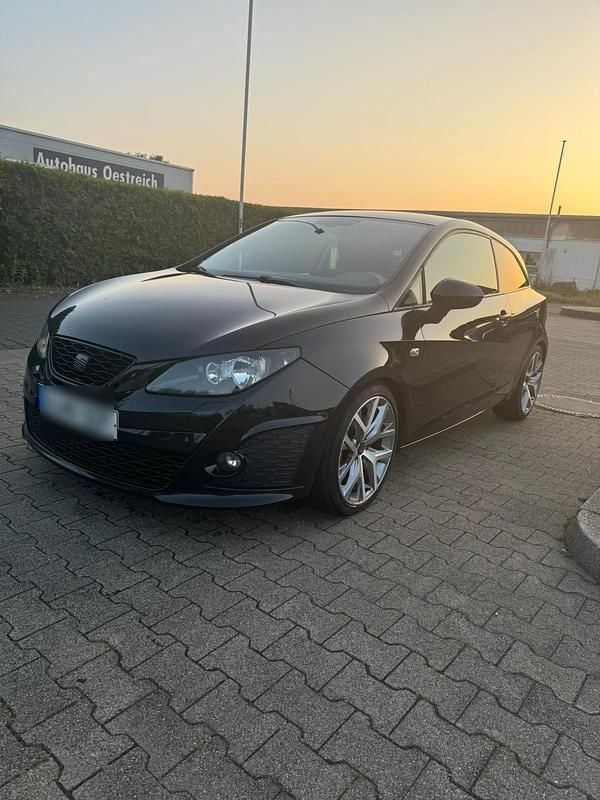 Schwarz Gebraucht 2011 Cupra Ibiza Kleinwagen | 3.500 € - Bild 1/4